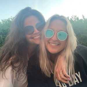 Meet your Posher, Allison